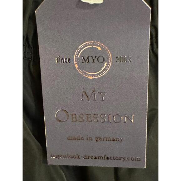 Lagenlook Refined Balloon Pants Black by My Obsession - Picture 6 of 7